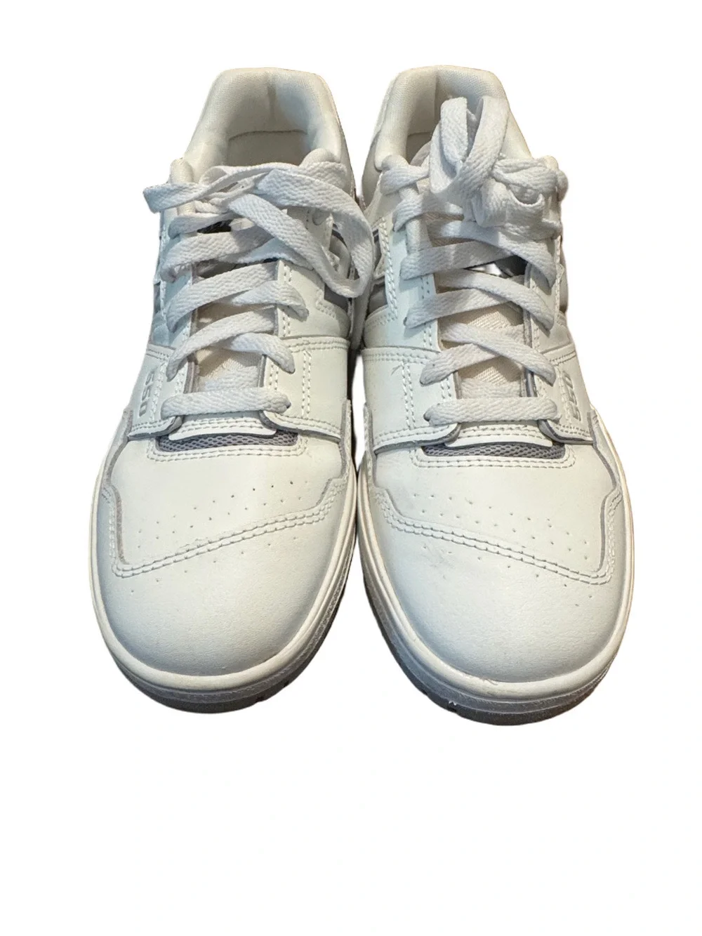 New Balance 550 White Sneakers with Silver Accents Size 10